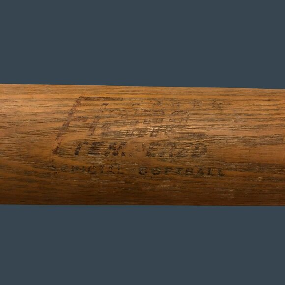 Hillerich & Bradsby Co Louisville Kentucky Special Softball Bat Flame Tempered 3 - Picture 2 of 7